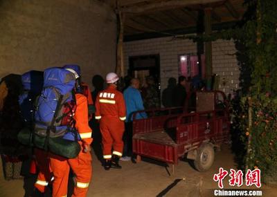 新疆庫車5.7級地震:抗震安居房完好(圖)--人民網(wǎng)環(huán)保頻道--人民網(wǎng)